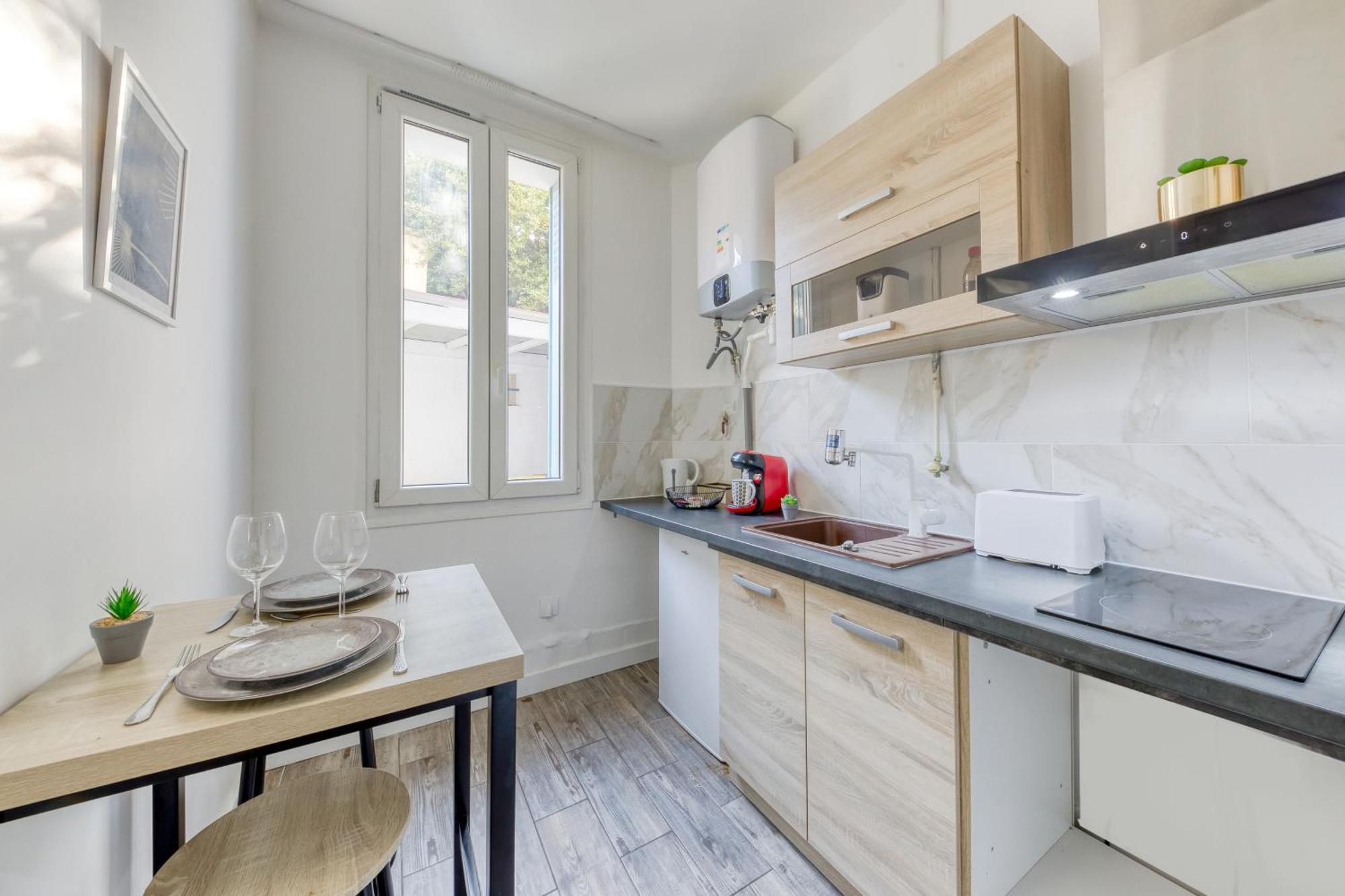 Appartement Moderne, Proche Porte De Versailles Et Gare De Clamart Malakoff Exterior foto